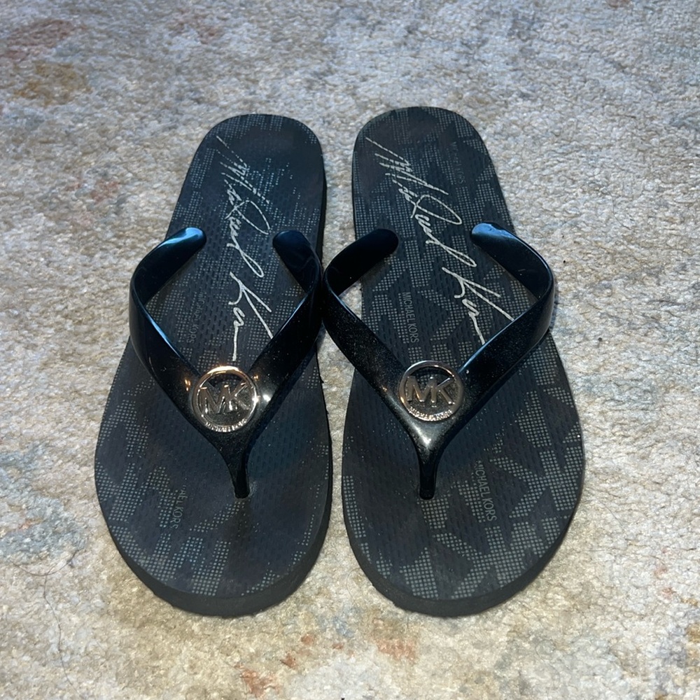 Michael Kors flip flops